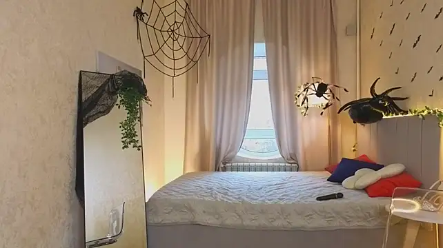 Milf_Tea - view upskirt