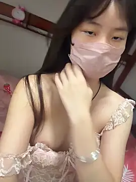 Xiaxia868 - 全裸直播5分钟