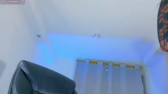 Kristin_Cherry