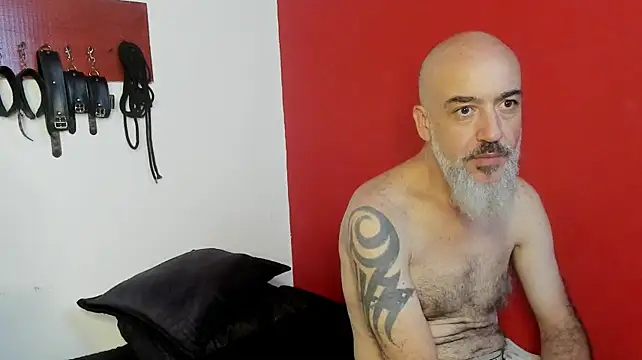 Tifanny_and_dante - ☠️🖤Sucking feet + ice☠️🖤