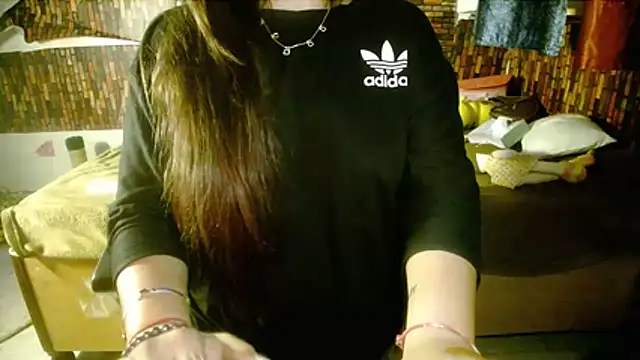 IndiianKriti - hard slap on apple ass 50x
