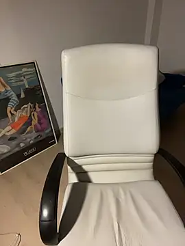 SashaLiciosa_ - oil on my cute titties and titties job