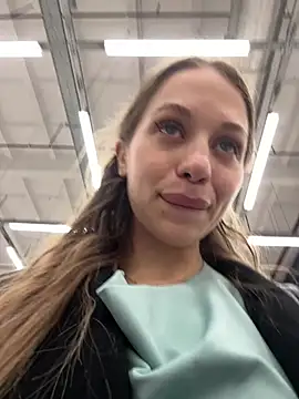 Olivia_Jemison - Tease my clit with dildo + suck nipples