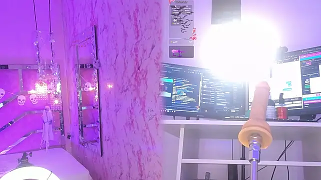 AmelieRoux - Push It Deeper on my Pussy 😈🤤 CTRL 2M