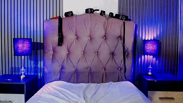 Lilith_rose12 - Oil on my ass and spank x6 🍑🔥