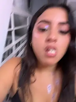 MeggyMae_ - PLUG ANAL 🍑🔌