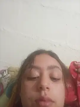 Brittanylove18 - Sexy baile plug anal