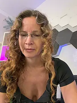 AnnikaRose - Naked Orgasmus + LT free clip