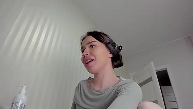Aminaswan_ - show pussy/slap
