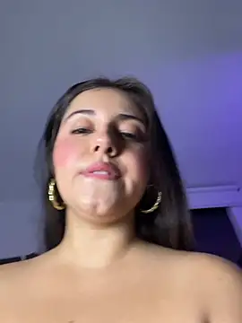 Abby-26 - Fingers In My Pussy