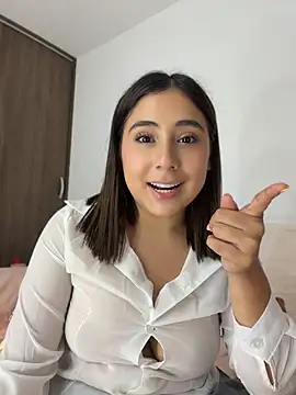 MelodyRey__ - MAKE MY PUSSY CREAMY AND TURN ME ON