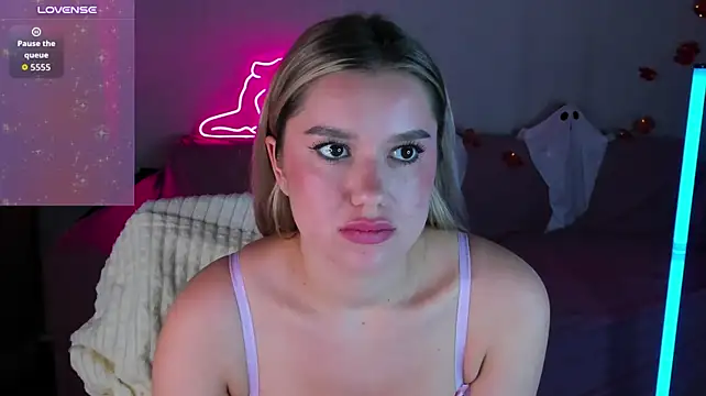 Shakira_Lux - REMOVE TOPIC