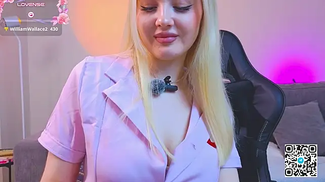 OliviaBrownn - Show massage boobs
