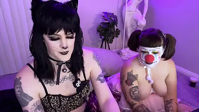 Zoe_and_Coco - Spankssss