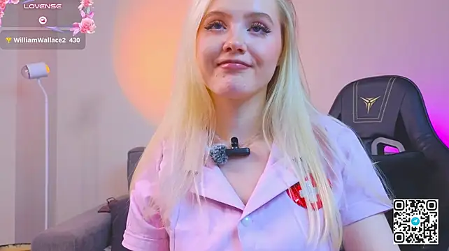 OliviaBrownn - Show massage boobs