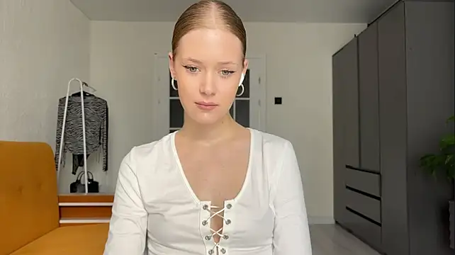 MeliMurrr - lick my pretty fingers