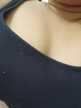 CuteSarikaLIVE - Ass show