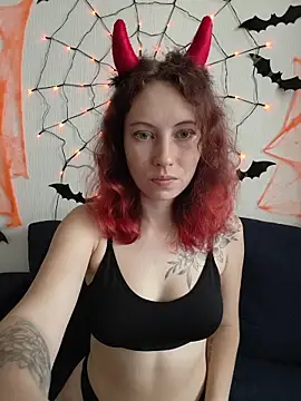 Frost_foxy - For hot Halloween morning 🎃