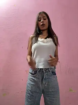 Sexy_myraaaa - Boobs show🥵