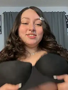 Evemeqt - TRY FITTING TWO DILDOS IN ME💦😳