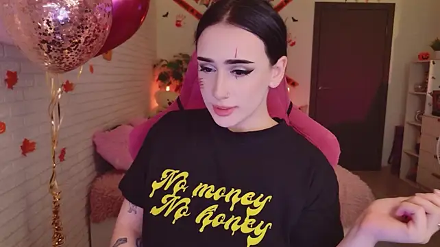 Darinekoo - Nipples Licking Time