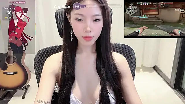 Kiki-678 - 性感舞蹈