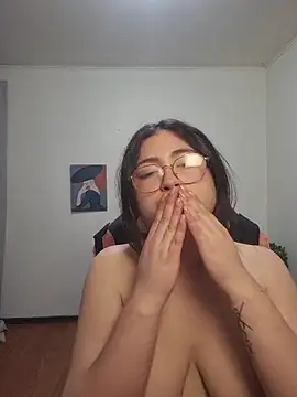 Valentinauwu - Ride dildo