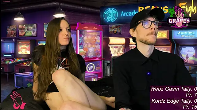 Webzandkordz - Upside downFacefuck Cumshow @ Goal!