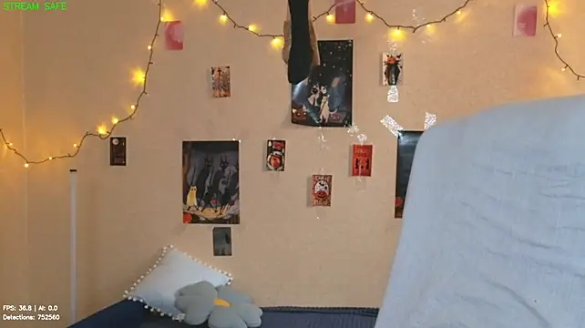 Mirabelle_Velvet
