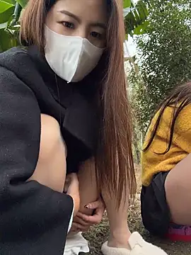 Lin-kesr - 户外完成标脱掉内衣，小粉控制三分钟