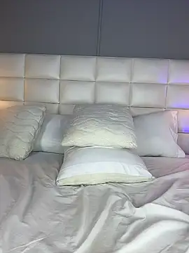 Scarlett_danss - RIDE DILDO + SPANK ASS X5