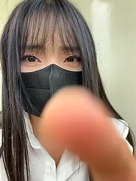 Xiao-Lin - 户外刺激裸上身