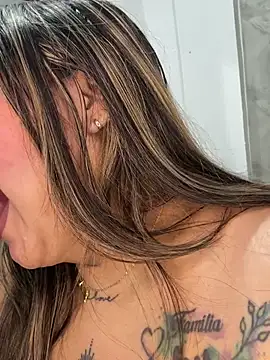 Ashley-swift-