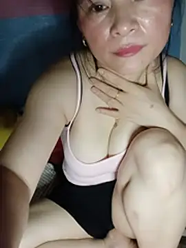 Micky_Cute - Đẩy ngực