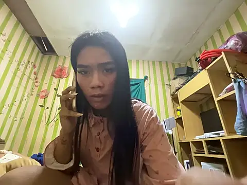 Urfav_Aurora - CUM PLAY WITH US!