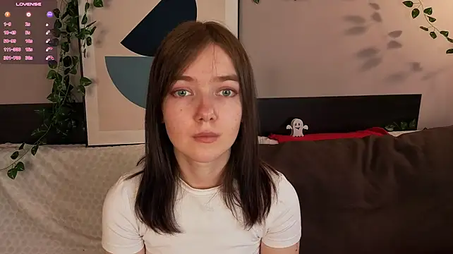 NylaVeyne