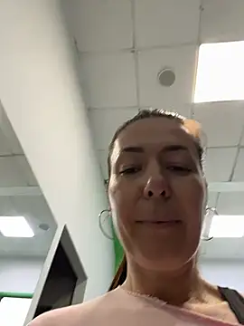 Eveangelll - Squirt gym locker💦💦💦