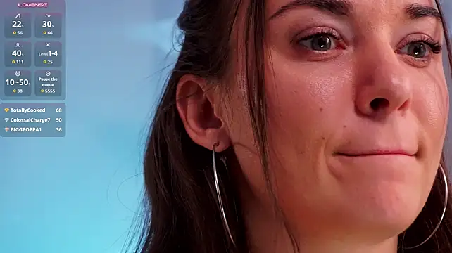 YayMaya - naked tits 10 min