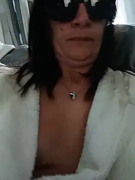 Marygirl88 - 5 dita in pussy my son guarda