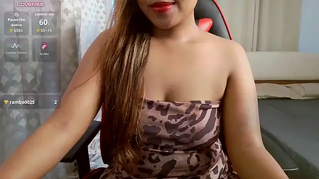 Bella_thorne_69 - Ass spank * 10 🔥🔥make me red