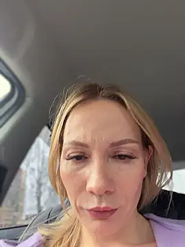 LavenderHot - Control lovense 4 min & masturbated