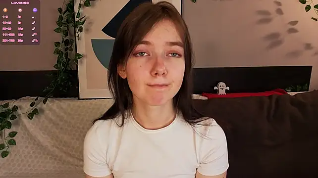 NylaVeyne - 💜bra tease💜