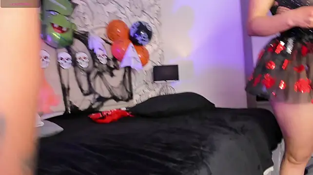 Luna_Noire1 - Missionary sex + control lush 3 mins