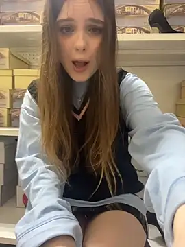 Lunabelle_ - Attract peeps attention w x10 pusy slap