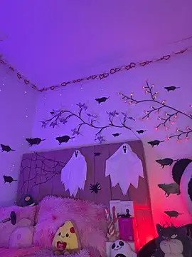 LindaWz_ - Heyy, can you come into my dreams?🎃🐈‍⬛