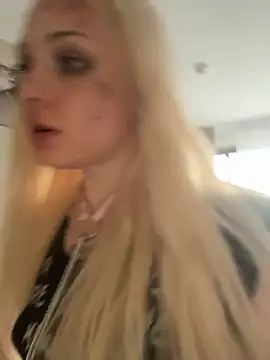 Badblondie - 🎃"BE SPOOKY, BLONDIE!"🎃