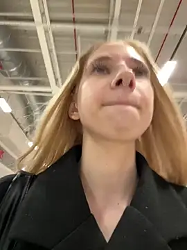 Michelle_lovique