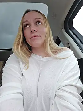 Bondgirl_013 - Finger till squirt 💦