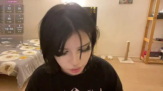 Cuddly_Kitten_ - ASS TEASE