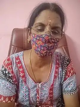 Tamil_peenqueen